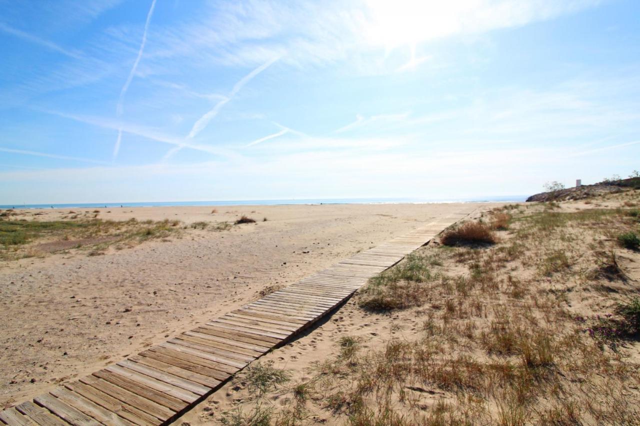 Global Properties, Apartamento Con 2 Habitaciones Y Perfecta Ubicacion En La Playa Пуэтро-де-Сагунто Экстерьер фото